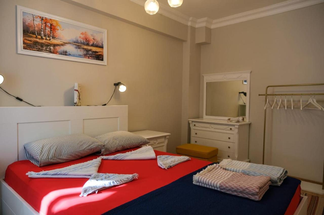 Taksim Galataport Flat Apartment Istanbul Exterior photo